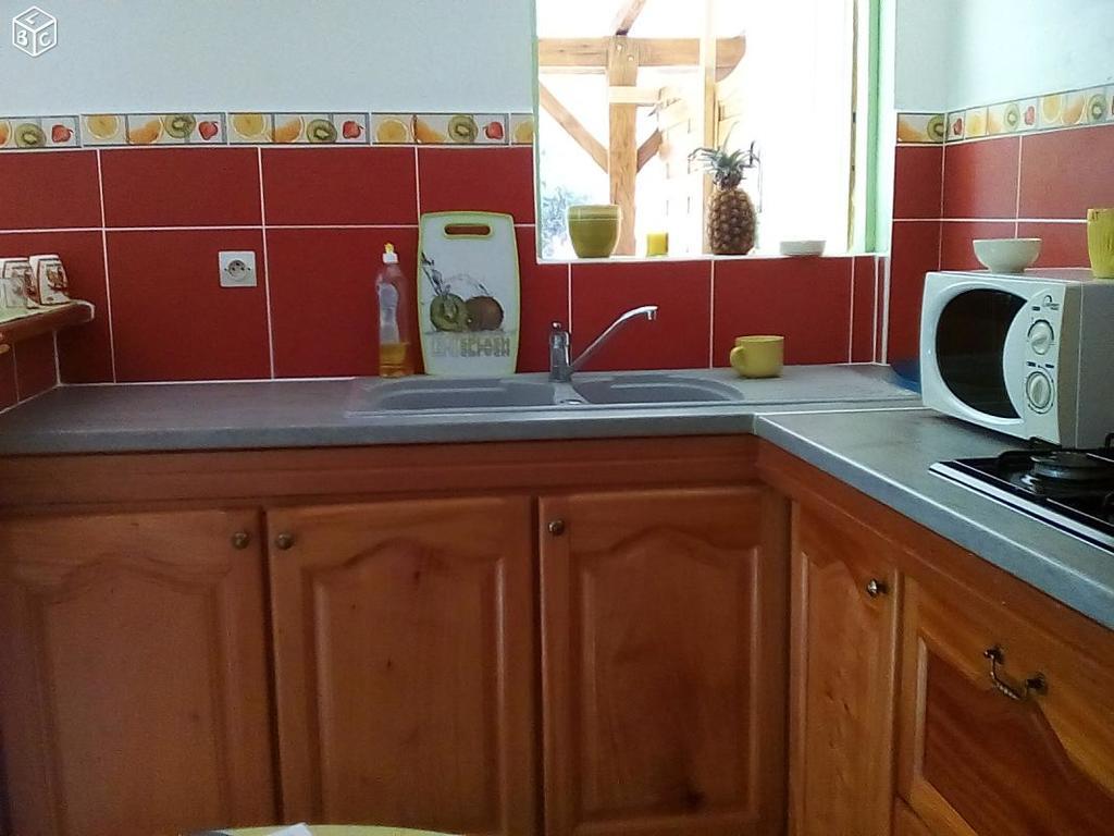Bel Appartement - Proche Des Plages De Sainte Anne Kültér fotó